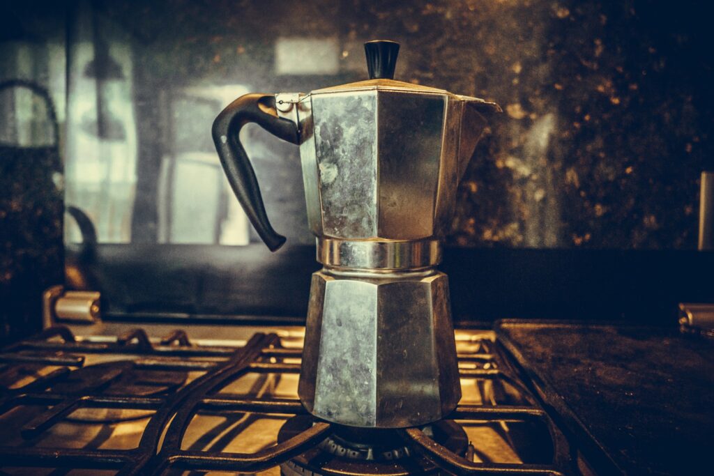 moka pot sposób parzenia kawy za pomocą moka pot